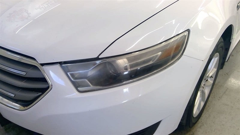 Driver Left Headlight Limited Halogen Fits 15-19 TAURUS 1660922