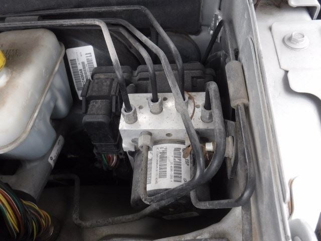 Grille Painted Fits 06 COMMANDER 1006840