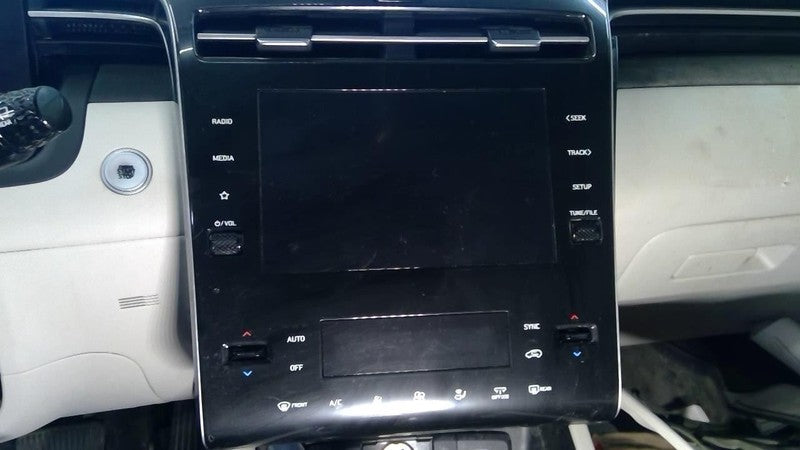 Info-GPS-TV Screen Display And Control Panel Fits 22-24 TUCSON 1866065