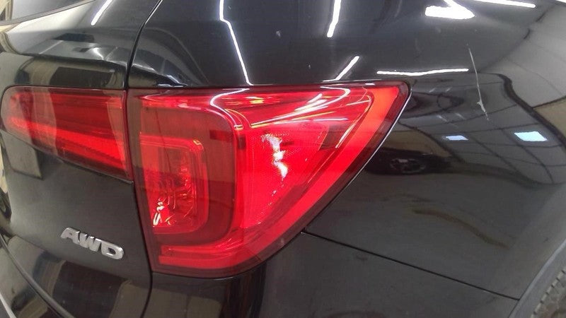 Passenger Tail Light Quarter Mounted Fits 22-25 PASSPORT 1870885