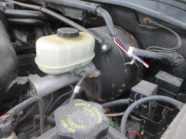 Front Axle 4 Wheel ABS 3.73 Ratio Fits 01-05 EXCURSION 1581045