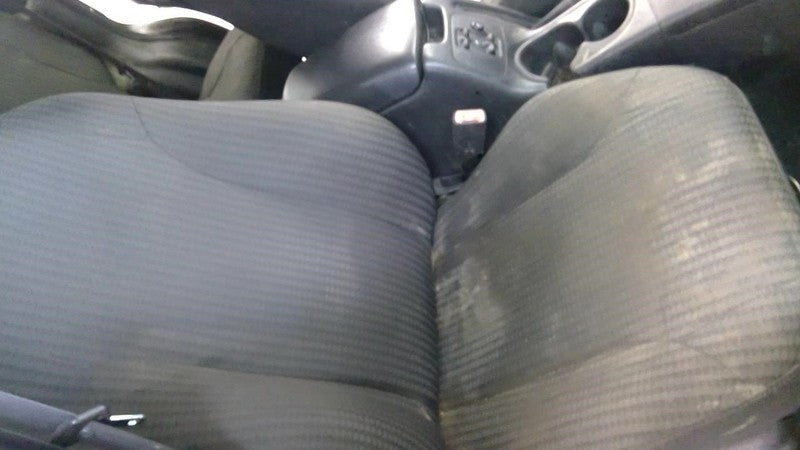 Passenger Front Seat Bucket LHD Cloth Manual Fits 02-03 LIBERTY 173721