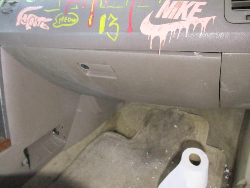 MAXIMA    2004 Glove Box 1888796
