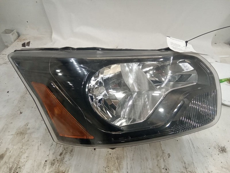 Passenger Right Headlight Halogen Fits 15-25 TRANSIT 150 1743528