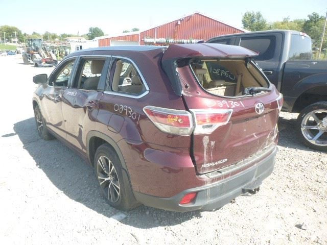 Driver Left Grille Outer With Fog Lamps Fits 14-16 HIGHLANDER 1606635