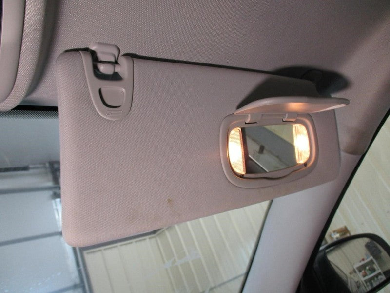 Passenger Sun Visor Without Garage Door Opener Fits 19-23 CHEROKEE 167
