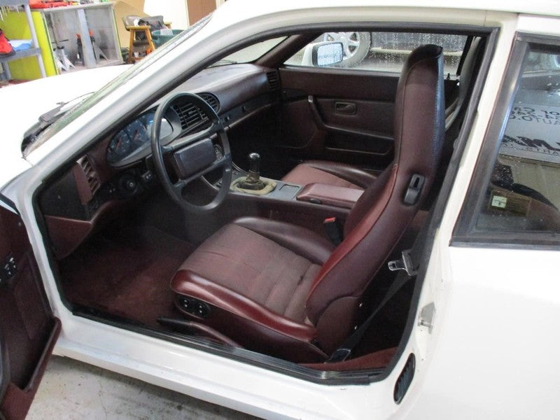 Passenger Right Front Knee Fits 85-91 PORSCHE 944 1682068