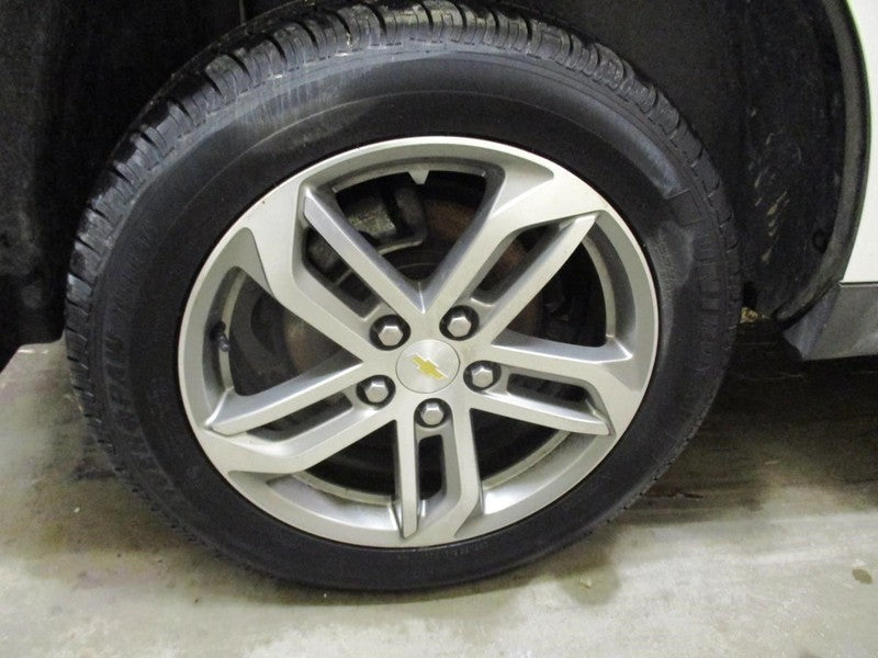 Wheel 18x7 5 Double Spoke Aluminum Opt 5P4 Fits 16-17 EQUINOX 1875448