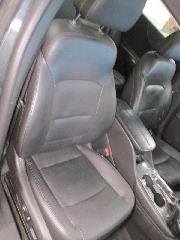 Passenger Front Seat Bucket  Leather Opt KA1 Fits 16-25 MALIBU 2004070