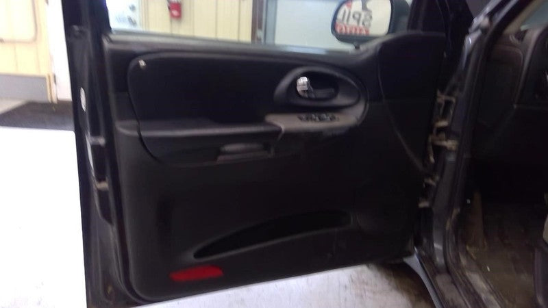 Passenger Rear Door Glass With Privacy Tint Fits 02-06 ENVOY XL 192961