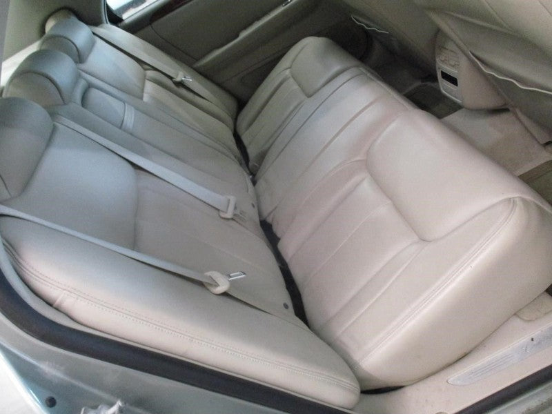 DTS       2006 Seat Rear 2015899