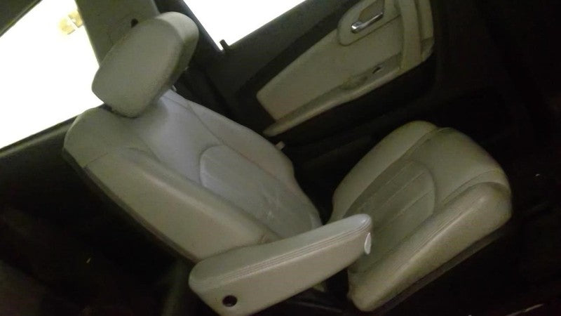 TRAVERSE  2011 Seat Rear 1990308