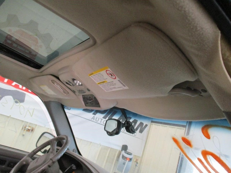 Passenger Sun Visor Illuminated On-off Vanity Lamp Fits 00-02 YUKON 16