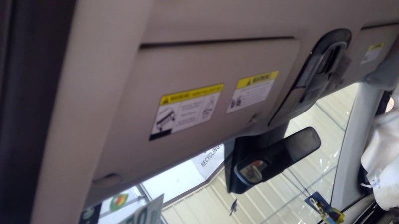 Driver Sun Visor US Market With Sunroof Fits 22-24 SANTA CRUZ 1866061