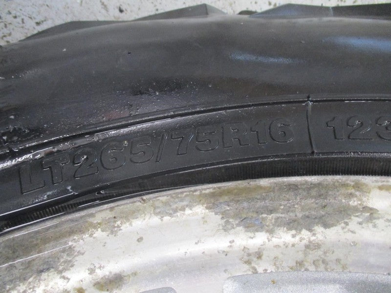AC Compressor Fits 03-06 EXPRESS 1500 VAN 1894943