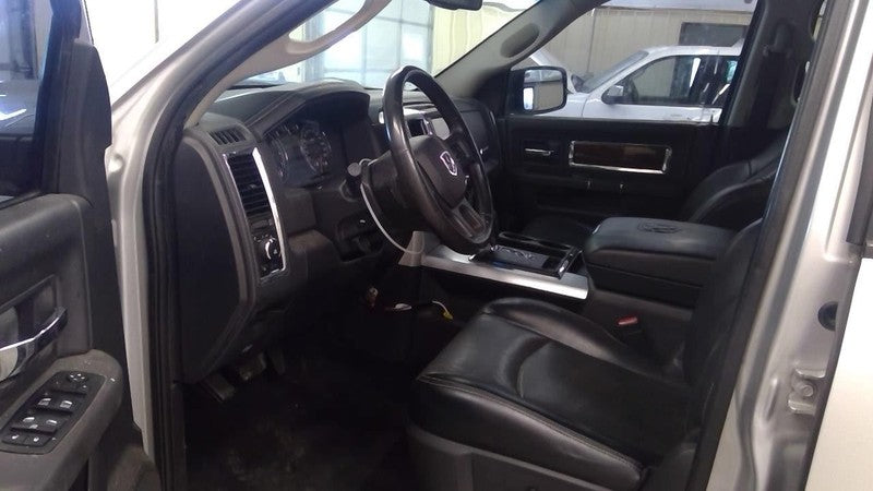 RAM1500   2012 Glove Box 1742062