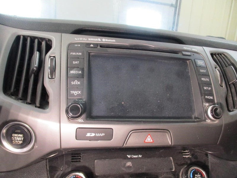 Audio Equipment Radio With Navigation US Market Fits 14-16 SPORTAGE 19
