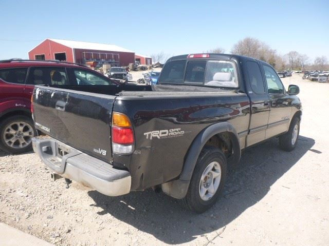 TUNDRA    2002 Keys/Latches/Locks 1559758