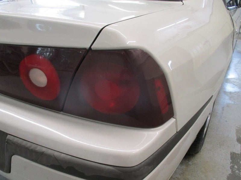 Passenger Tail Light Quarter Panel Mounted Fits 00-04 IMPALA 2027280