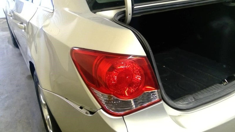 Info-GPS-TV Screen Display Opt UAG Fits 12-17 VERANO 2027234