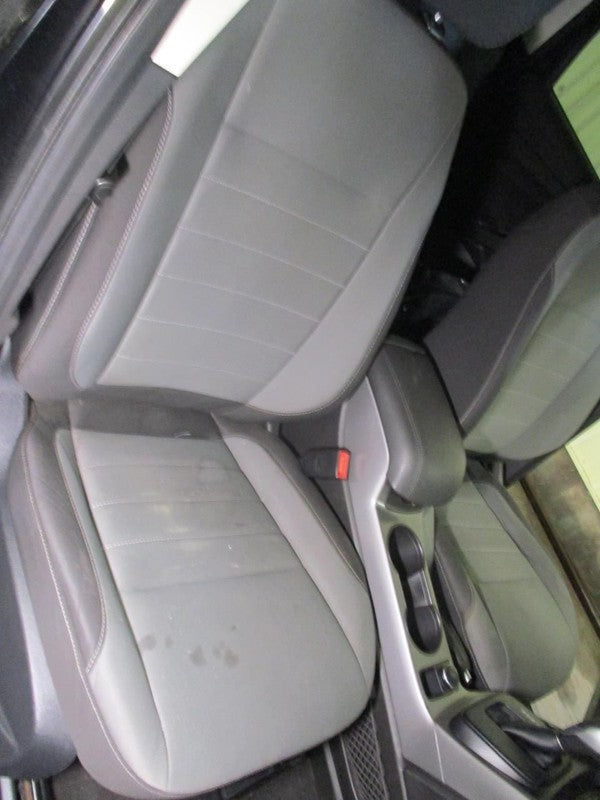 Passenger Front Seat Bucket  Manual Cloth Fits 16-19 ESCAPE 1850166