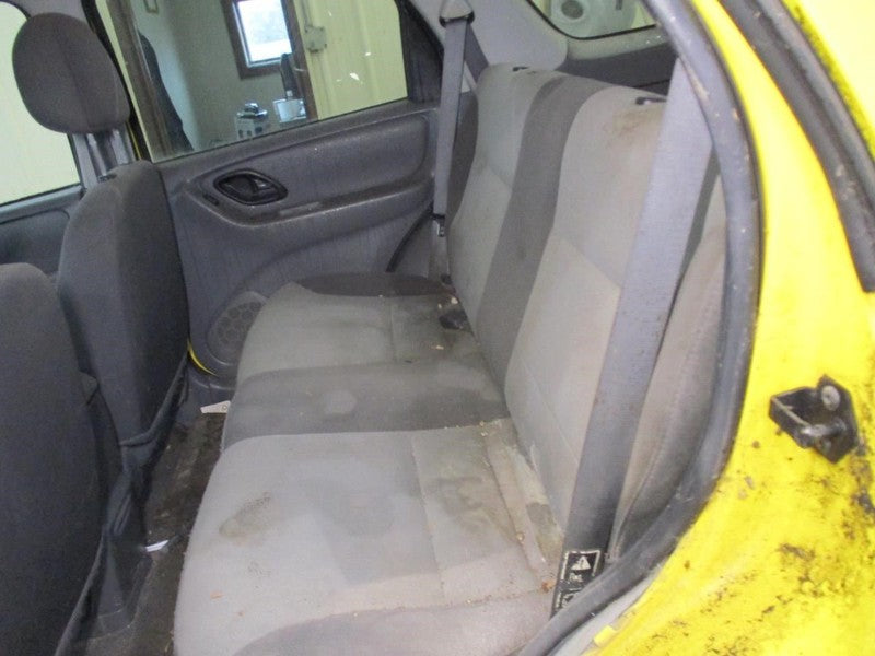ESCAPE    2003 Seat Rear 1858827