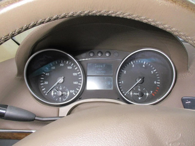 Speedometer 164 Type GL450 MPH Fits 09 MERCEDES GL-CLASS 2033331