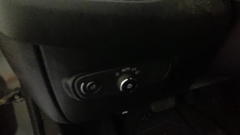 EQUINOX   2018 Dash/Interior/Seat Switch 1897655