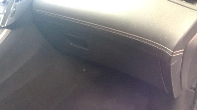 LACROSSE  2013 Glove Box 1888302