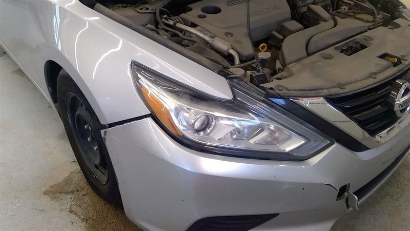 Passenger Headlight Sedan Halogen Chrome Housing Fits 16-18 ALTIMA 165