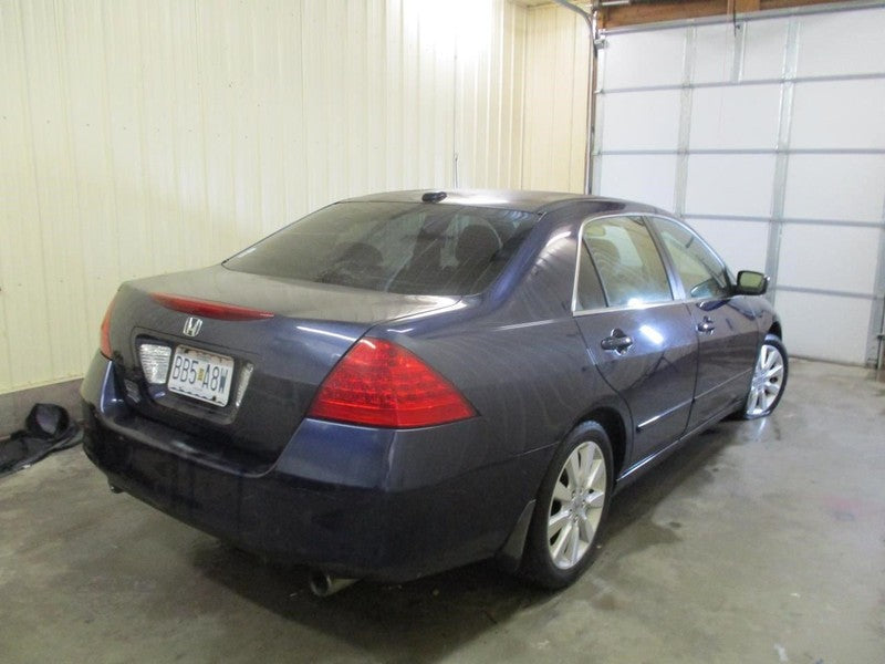 Passenger Front Seat Sedan Bucket  Leather Fits 05-07 ACCORD 1970840