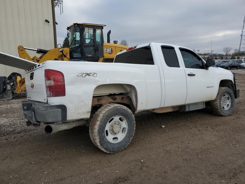 Chevrolet Silverado 2500 2013 Headrest Used 3803
