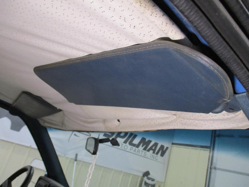 TGMC1500  1991 Sun Visor 2027074