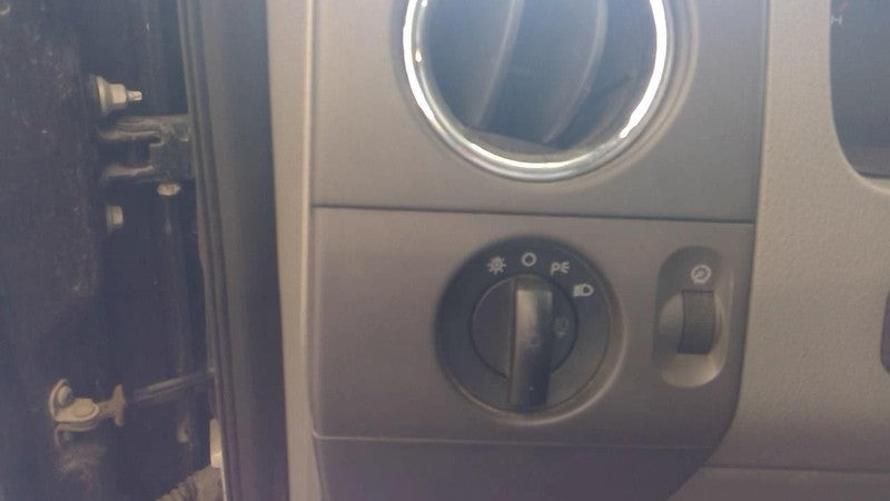 F150NEW   2004 Dash/Interior/Seat Switch 1871960