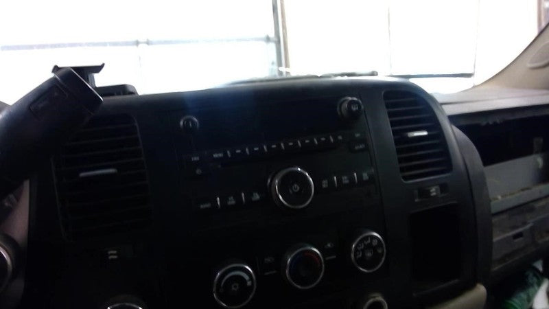 Audio Equipment Radio Opt US8 Fits 07-14 SIERRA 2500 PICKUP 1923878