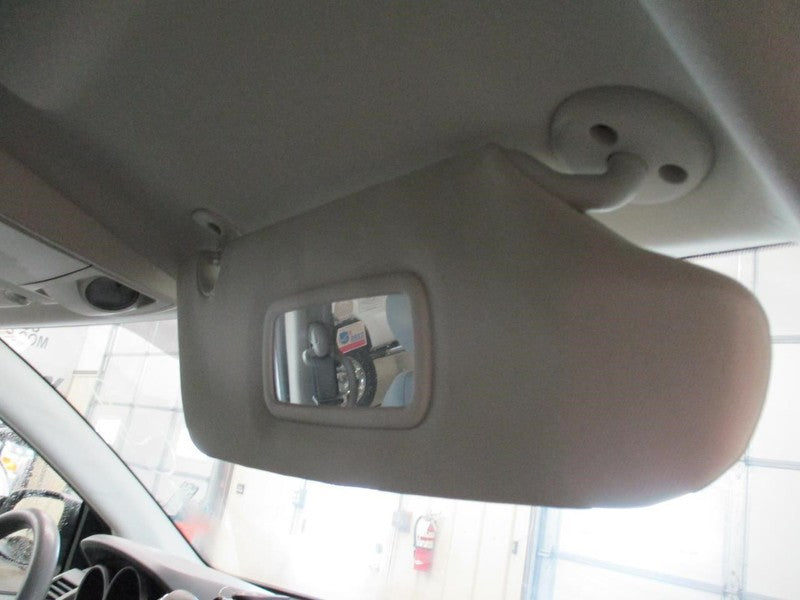 Passenger Right Sun Visor Without Illumination Fits 08-10 CARAVAN 2014