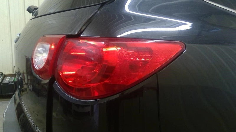 Passenger Tail Light Quarter Panel Mounted Fits 09-12 TRAVERSE 1990291
