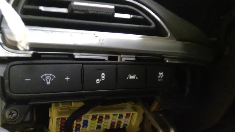 PALISADE  2022 Dash/Interior/Seat Switch 1879760