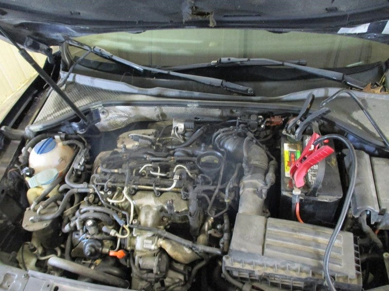 AC Condenser Fits 12-15 PASSAT 2063487