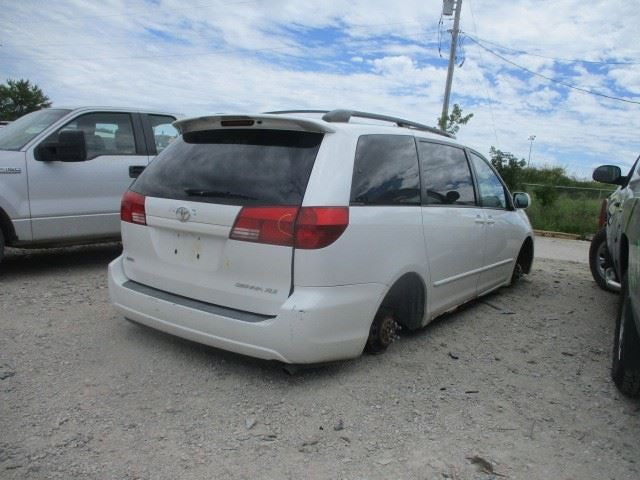 Automatic Transmission FWD Fits 04-06 SIENNA 1578364