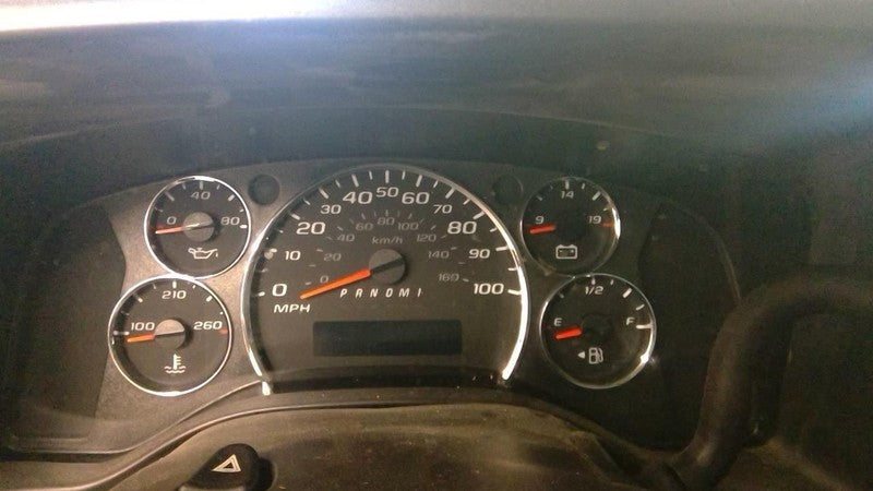 Speedometer Cluster ID 84192182 Fits 19 EXPRESS 2500 VAN 1733030