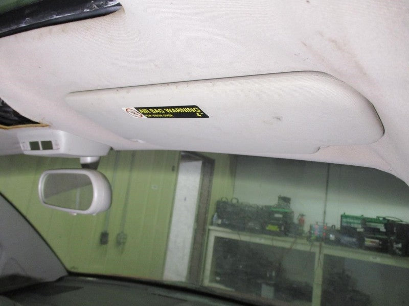 Driver Sun Visor Hatchback Without Garage Door Opener Fits 00-10 BEETL