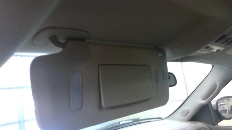 Driver Left Sun Visor Illuminated Fits 07-14 ESCALADE 2020671