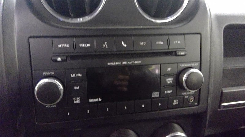 PATRIOT   2016 Center Cap Wheel 1704672