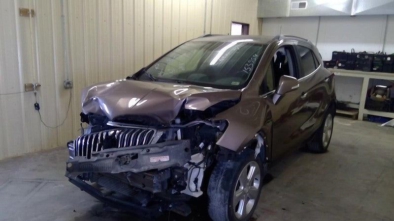 ENCORE    2015 Front Door Trim Panel 2034082