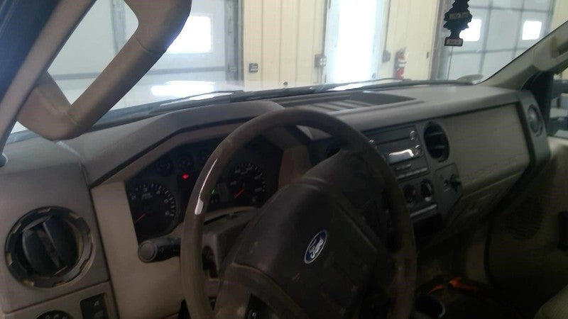 Seat Belt Front Bench Seat 1 Piece Center Fits 08-10 FORD F250SD PICKU