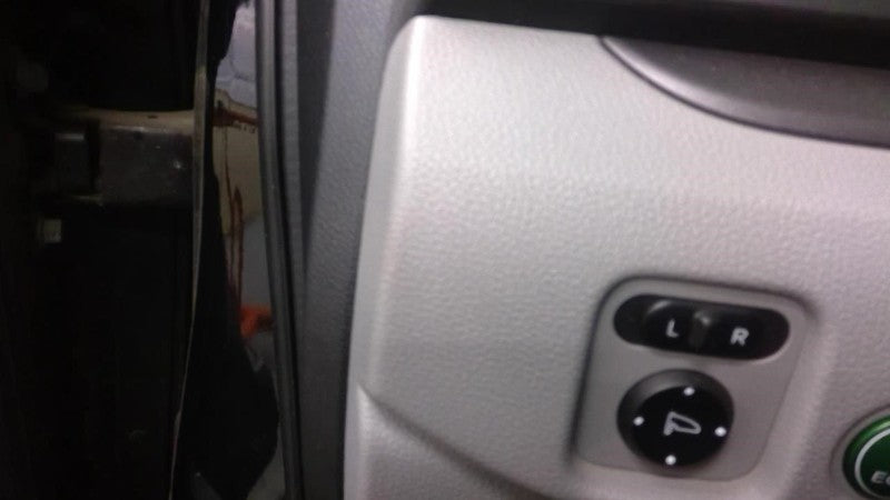PILOT     2017 Dash/Interior/Seat Switch 1870910