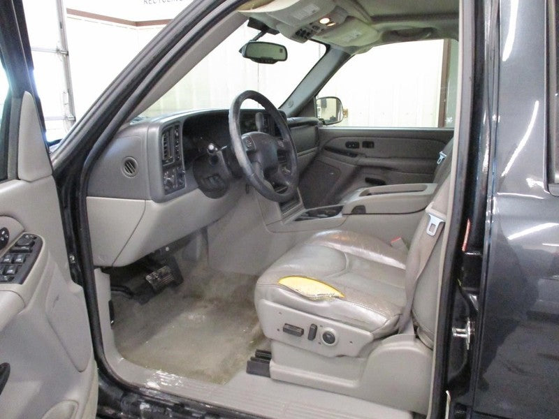 AC Compressor Fits 03-09 ESCALADE 1726815