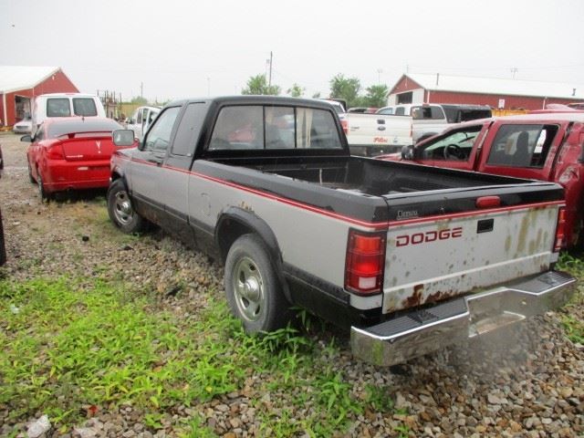 Rear Axle 2WD Round Cover Chrysler 8-1/4 3.55 Ratio Fits 91-96 DAKOTA 