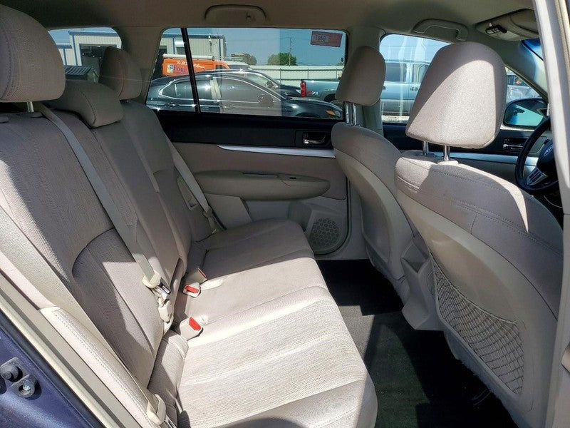 Subaru OUTBAck 2014 Headrest Used 8968